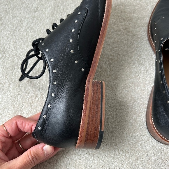 Banana Republic Black Leather Women's Shoes - Picture 10 of 13